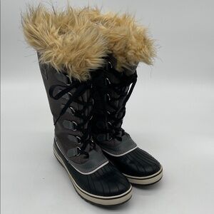 Sorel Women's Joan Of Arctic Waterproof Leather Winter Boots  Size 8